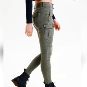 American Eagle Outfitters Olive Cargo Jeggings